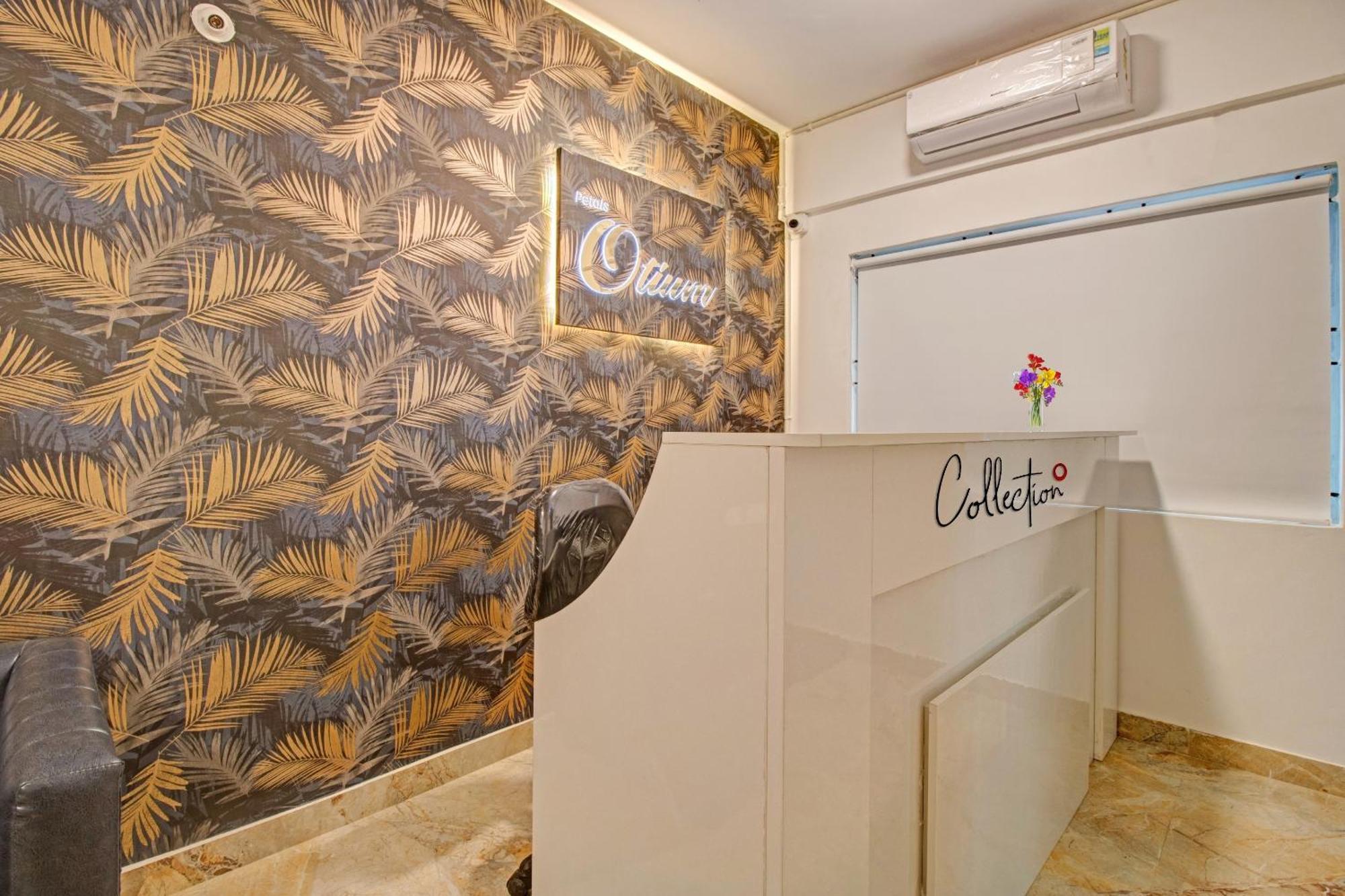 Super Collection O Petals Otium Business Hotel Bangalore Esterno foto